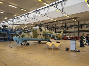 Společná renovace unikátního bitevního vrtulníku Mi-24D do muzejní expozice