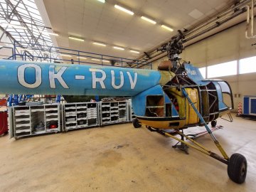 Renovace vrtulníku jediného svého druhu v Česku
