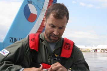 Pilot -instruktor CLV LOM PRAHA s.p. Martin Šonka