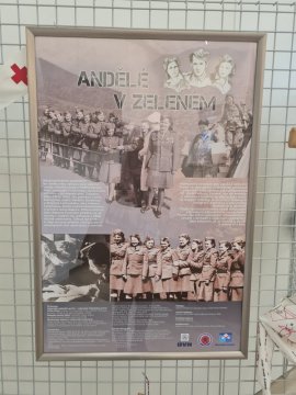 Andělé v zeleném: Nová výstava je poctou čs. vojenským zdravotnicím za 2. světové války